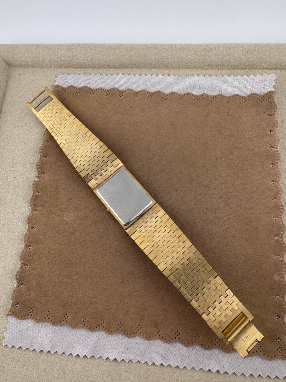 Vintage Swiss made Wittnauer Diamond dress watch and Italian Bracelet - Picture 10 of 12